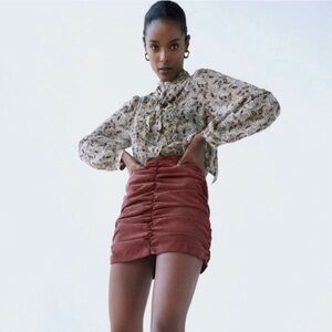 ๐ZARA๐ corduroy draped wine mauve skirt